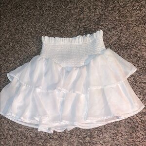 Elegant White Ruffled Skirt